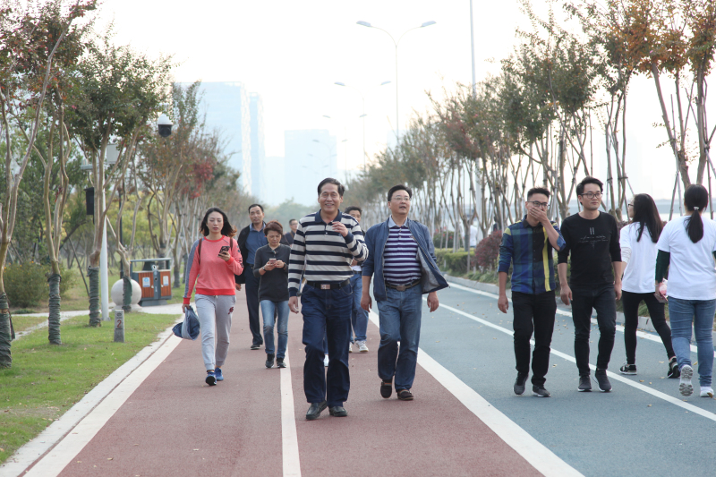 1510713729515501.jpg IMG_0424.jpg