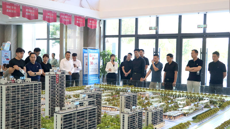 濟(jì)寧華都舉辦國(guó)濱府&middot;慧生活市集招商交流會(huì)